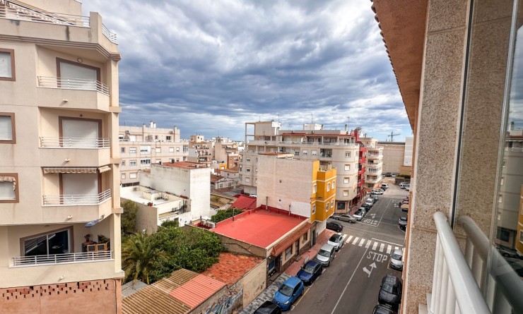 Wederverkoop - Apartment / flat - Torrevieja - torrevieja