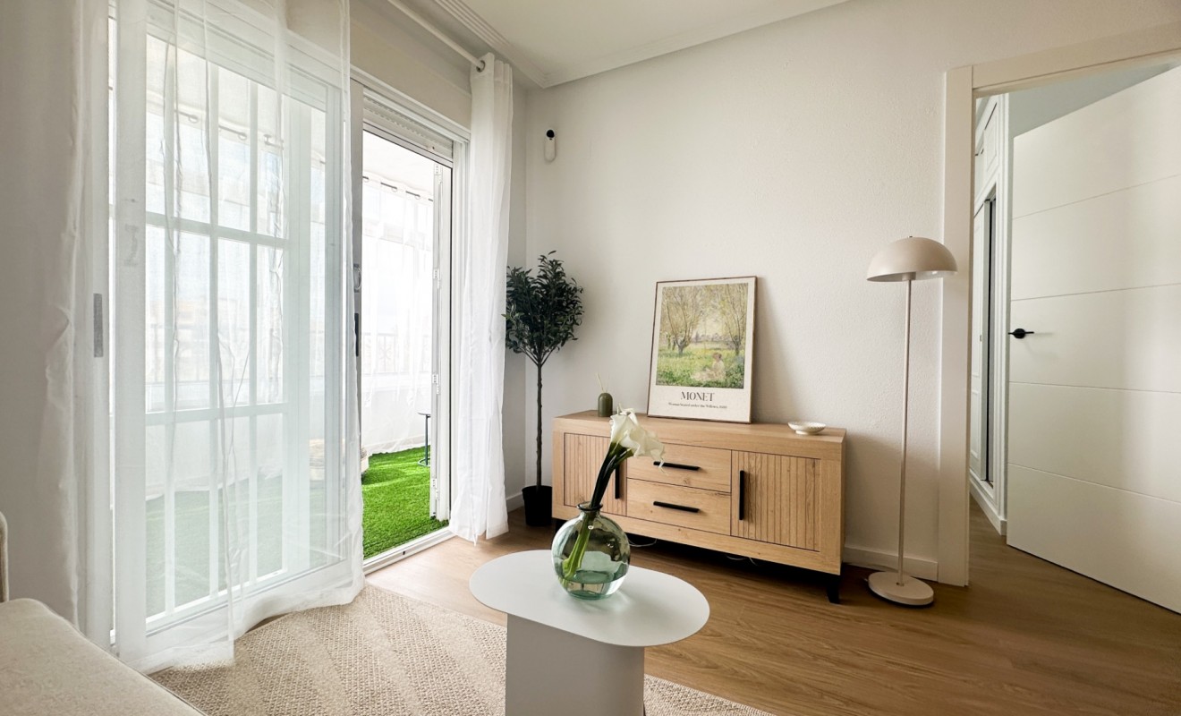 Wederverkoop - Apartment / flat - Orihuela Costa - Playa Flamenca