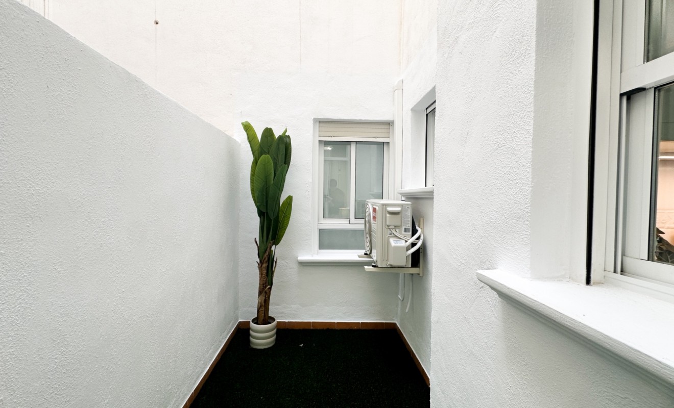 Wederverkoop - Apartment / flat - Orihuela Costa - Playa Flamenca