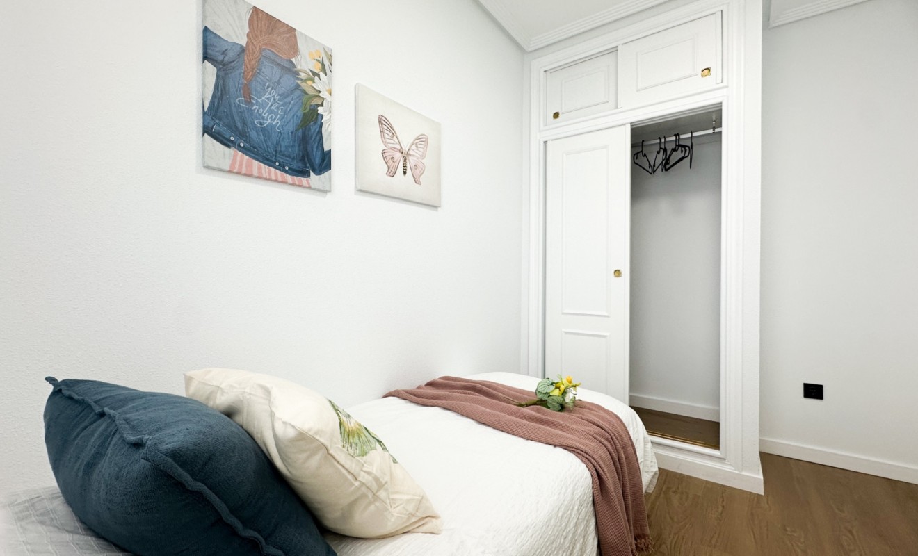 Wederverkoop - Apartment / flat - Orihuela Costa - Playa Flamenca