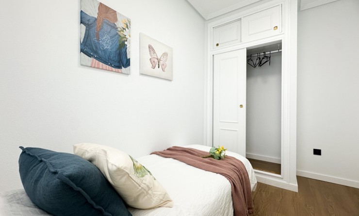 Wederverkoop - Apartment / flat - Orihuela Costa - Playa Flamenca