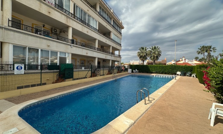 Wederverkoop - Apartment / flat - Orihuela Costa - Playa Flamenca