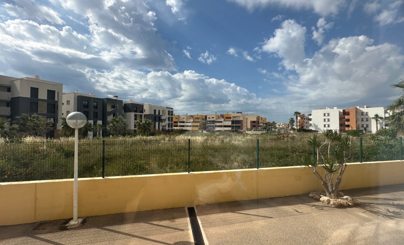 Wederverkoop - Apartment / flat - Orihuela Costa - Playa Flamenca