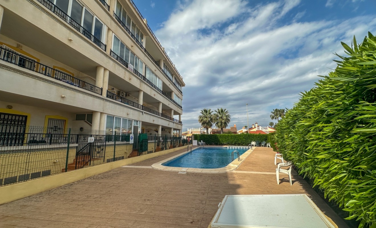 Wederverkoop - Apartment / flat - Orihuela Costa - Playa Flamenca