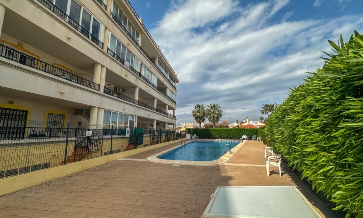 Wederverkoop - Apartment / flat - Orihuela Costa - Playa Flamenca