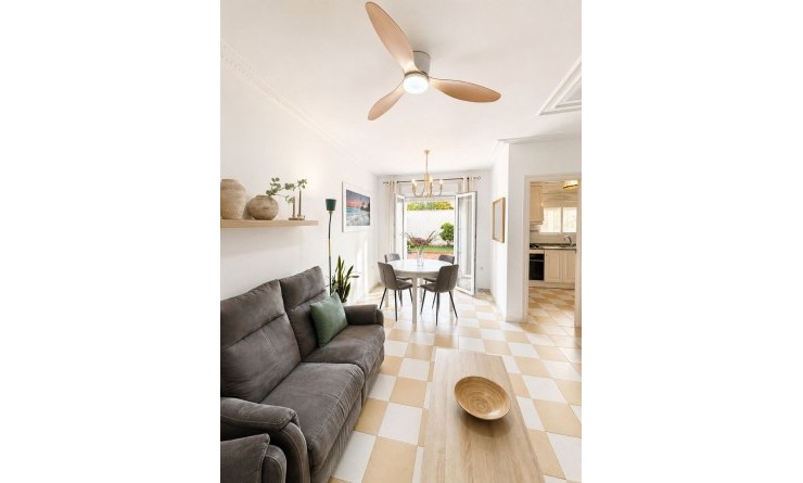 Wederverkoop - Villa - Torrevieja - Nueva Torrevieja - Aguas Nuevas