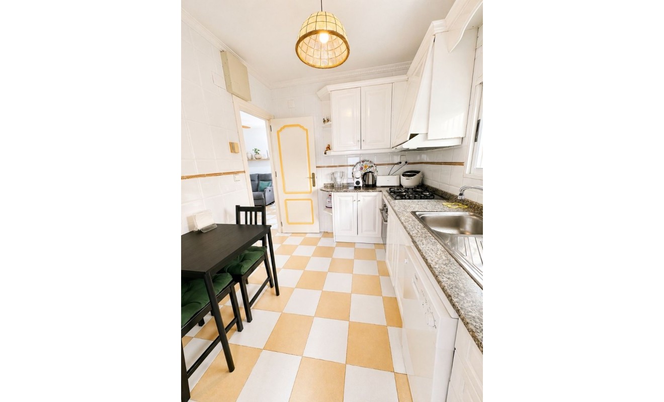 Wederverkoop - Villa - Torrevieja - Nueva Torrevieja - Aguas Nuevas