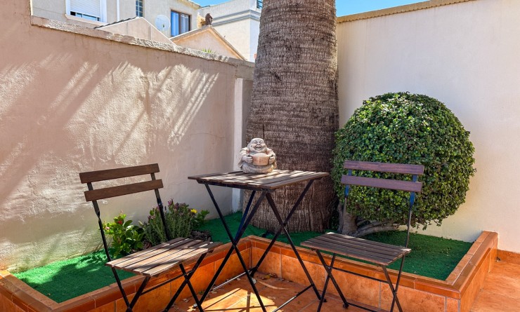 Wederverkoop - Villa - Torrevieja - Nueva Torrevieja - Aguas Nuevas