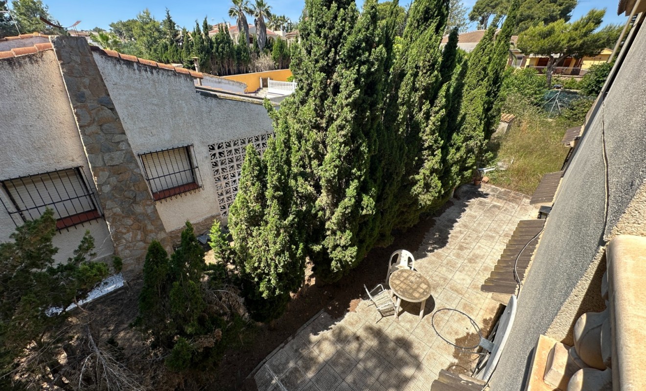Wederverkoop - Villa - Torrevieja - Los Balcones - Los Altos del Edén