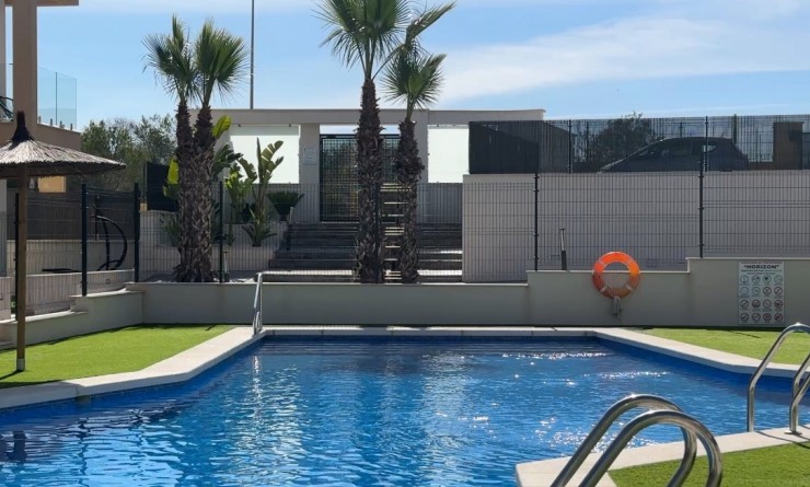 Wederverkoop - Bungalow - Orihuela Costa - Villamartín