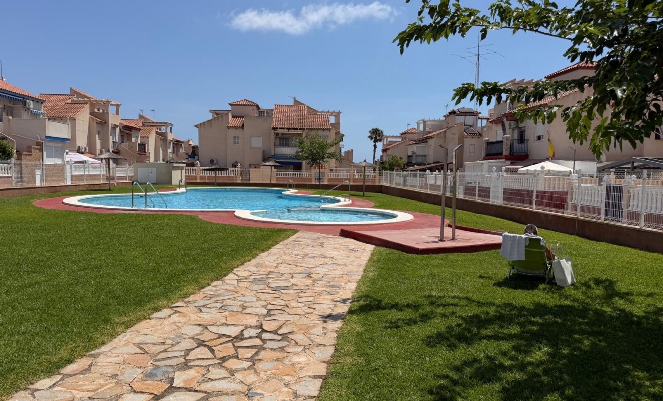 Wederverkoop - Bungalow - Orihuela Costa - Playa Flamenca