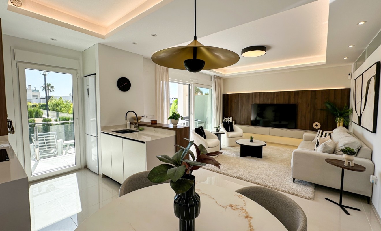 Sale - Bungalow - Ciudad quesada