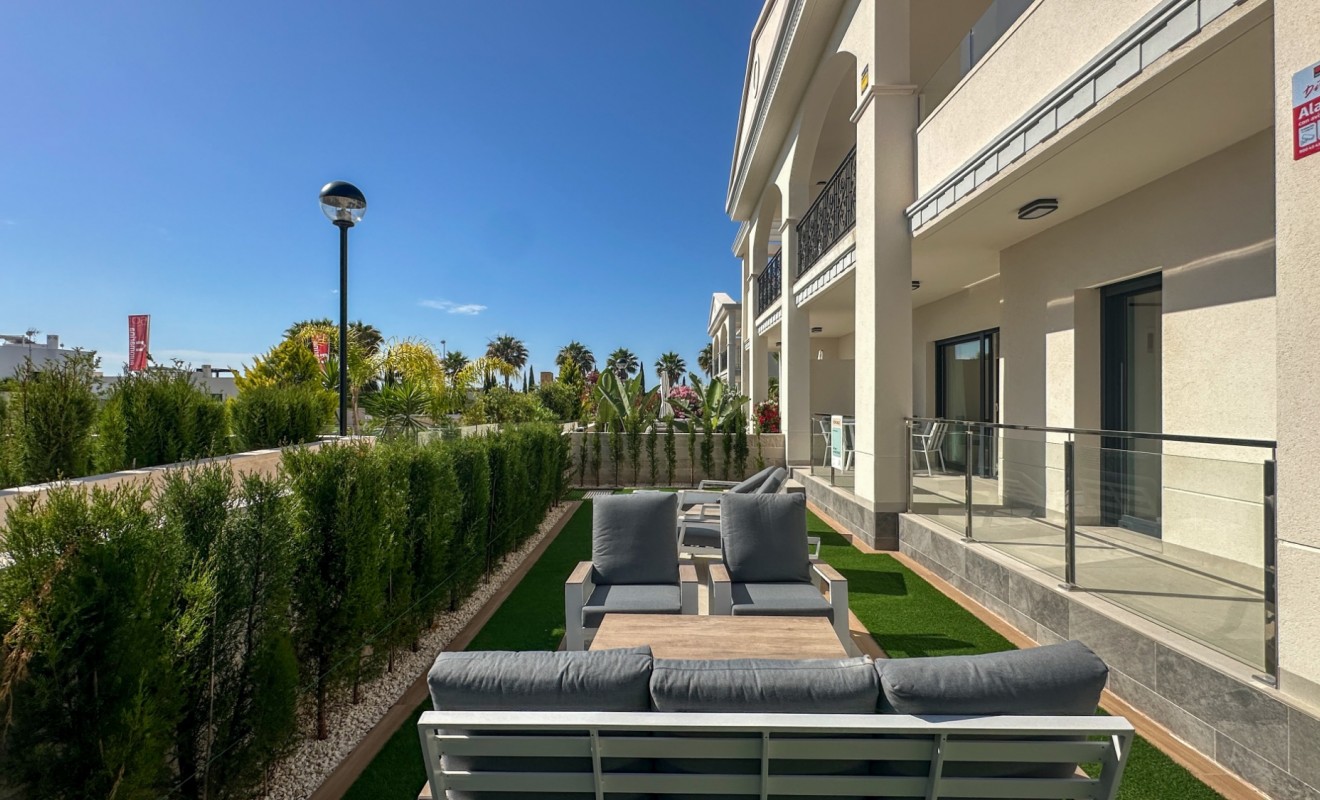 Sale - Bungalow - Ciudad quesada
