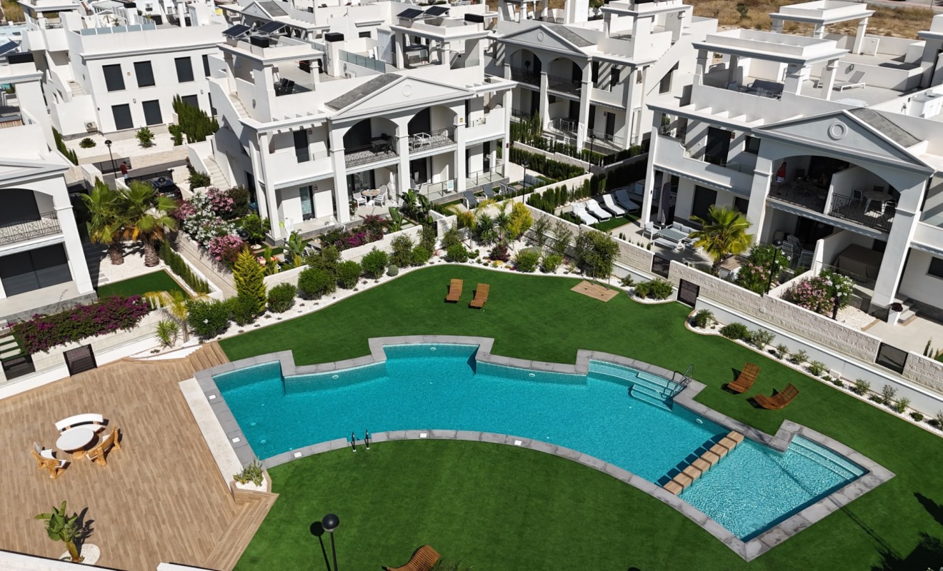 Sale - Bungalow - Ciudad quesada