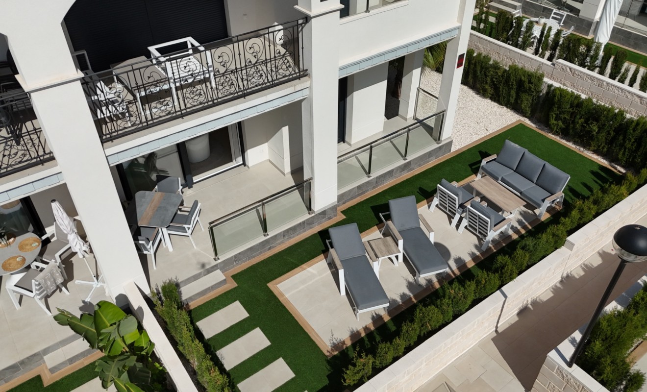 Sale - Bungalow - Ciudad quesada
