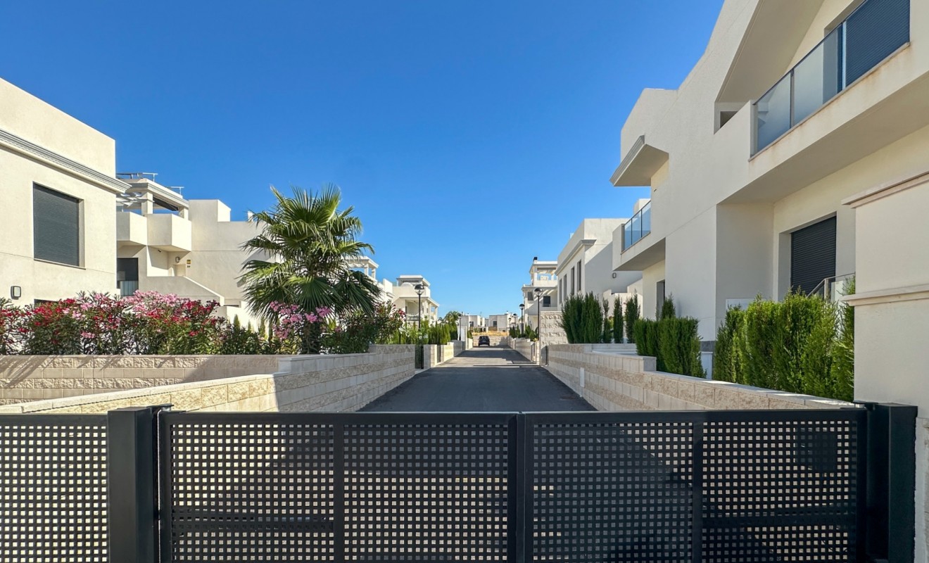 Sale - Bungalow - Ciudad quesada