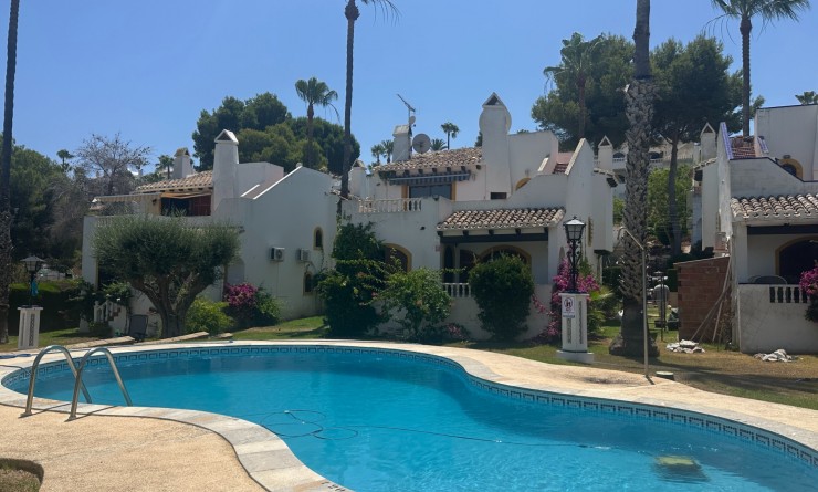 Wederverkoop - Villa - Orihuela Costa - Los Dolses