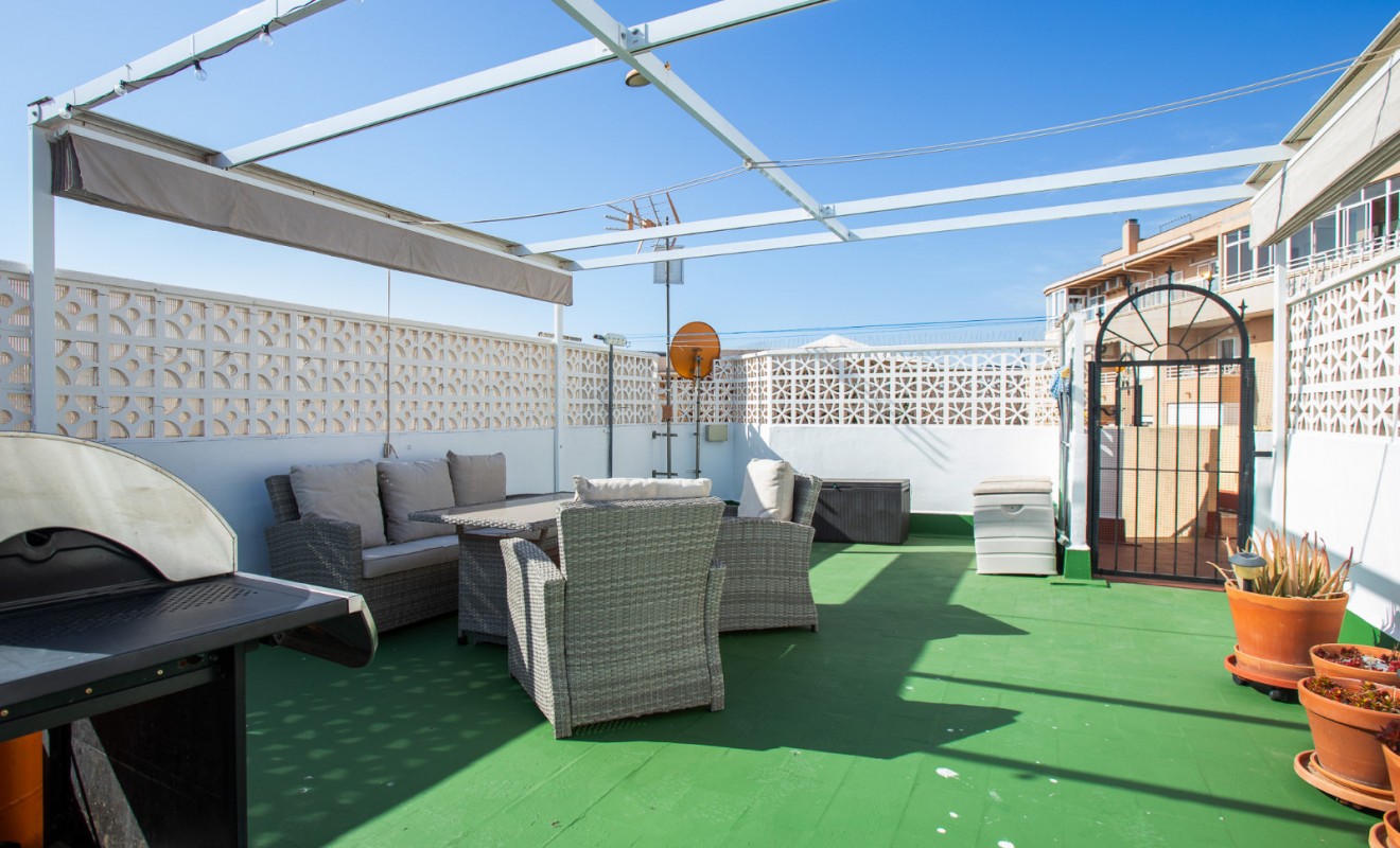 Sale - Apartment - Top Floor Apartment - Torrevieja - torrevieja