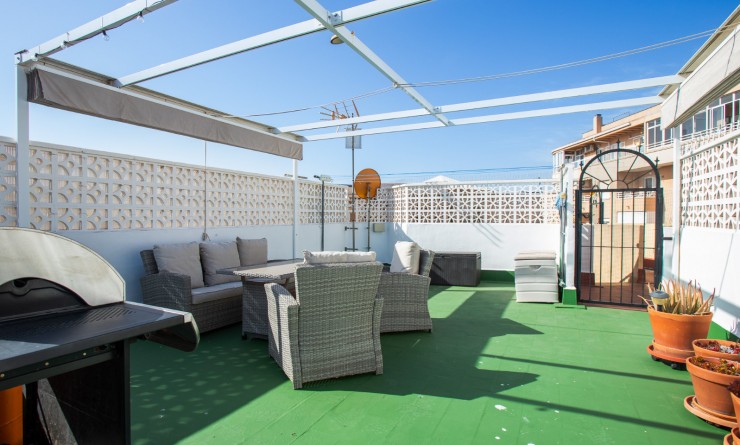 Sale - Apartment - Top Floor Apartment - Torrevieja - torrevieja