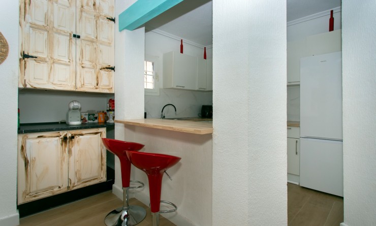 Wederverkoop - Herenhuis - Alicante - Campoamor