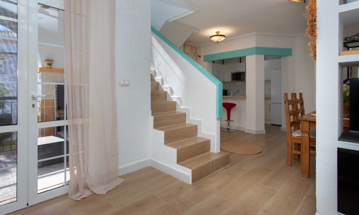 Wederverkoop - Herenhuis - Alicante - Campoamor