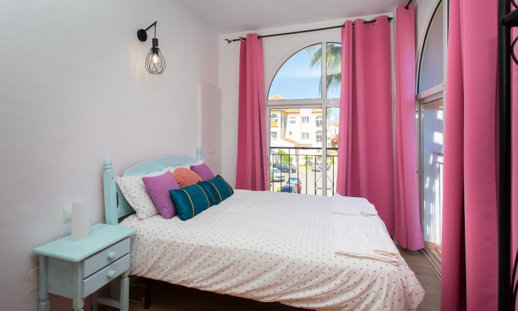 Wederverkoop - Herenhuis - Alicante - Campoamor