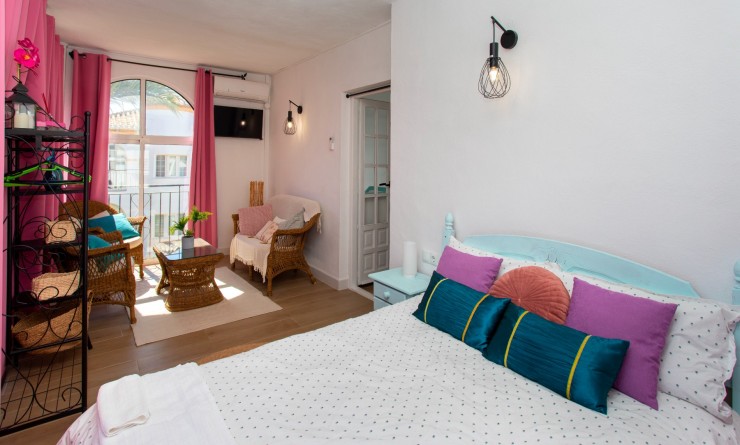 Wederverkoop - Herenhuis - Alicante - Campoamor