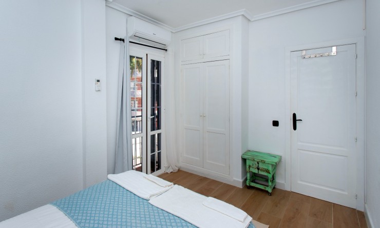 Wederverkoop - Herenhuis - Alicante - Campoamor