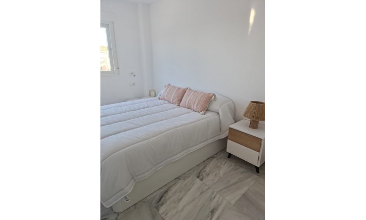 Wederverkoop - Apartment / flat - Benidorm - Zona de Poniente