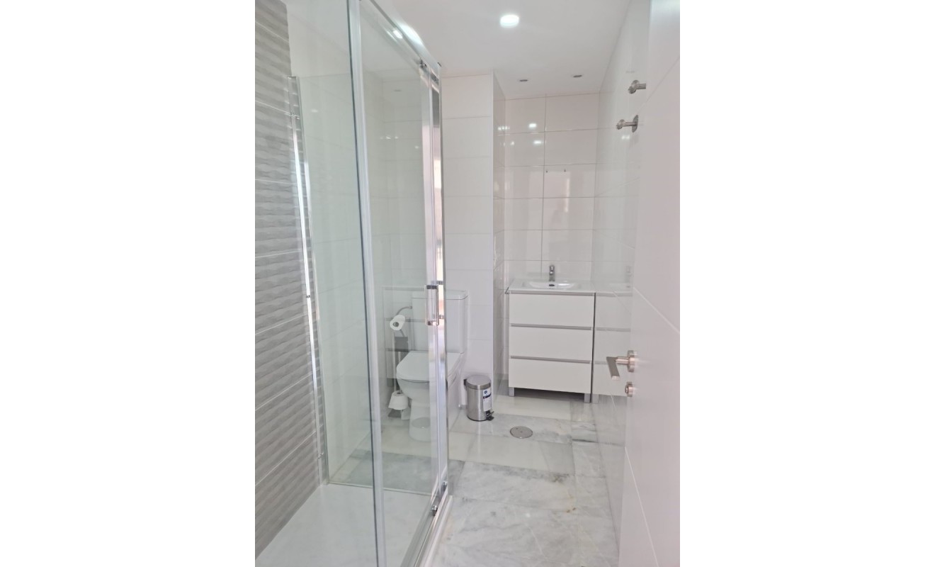 Wederverkoop - Apartment / flat - Benidorm - Zona de Poniente