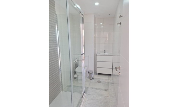 Wederverkoop - Apartment / flat - Benidorm - Zona de Poniente