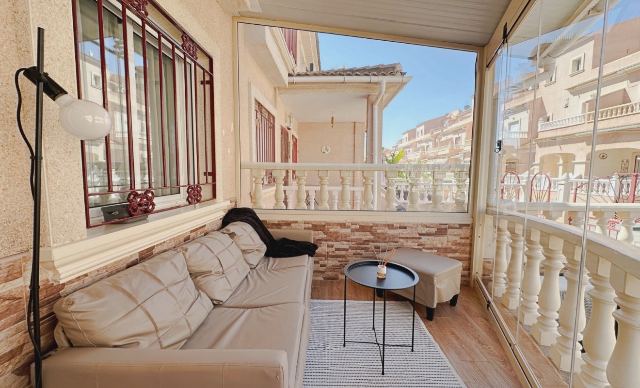 Wederverkoop - Terraced house / Townhouse - Orihuela Costa - La Zenia