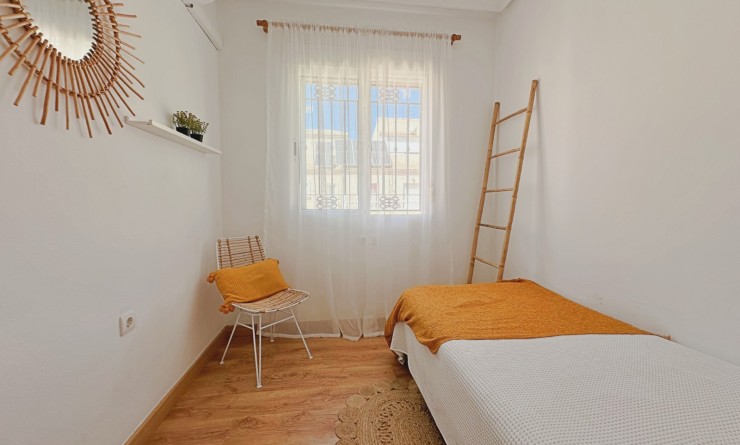 Wederverkoop - Terraced house / Townhouse - Orihuela Costa - La Zenia