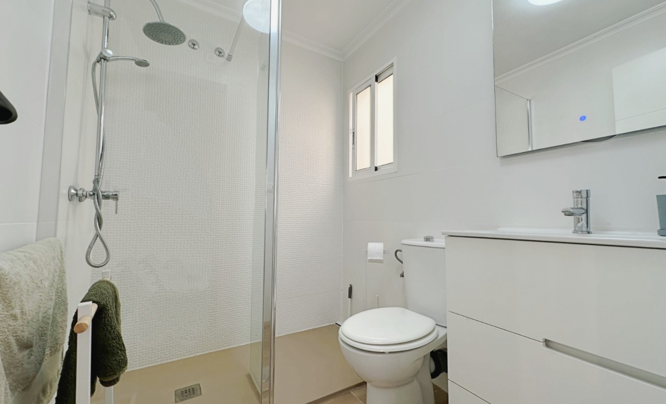 Wederverkoop - Terraced house / Townhouse - Orihuela Costa - La Zenia