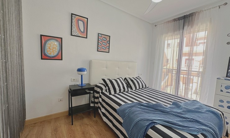 Wederverkoop - Terraced house / Townhouse - Orihuela Costa - La Zenia