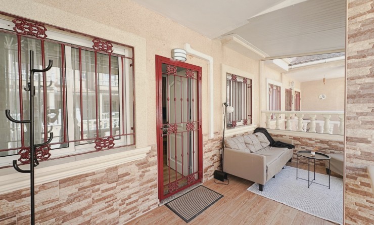 Wederverkoop - Terraced house / Townhouse - Orihuela Costa - La Zenia