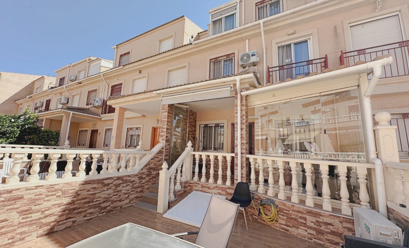 Wederverkoop - Terraced house / Townhouse - Orihuela Costa - La Zenia