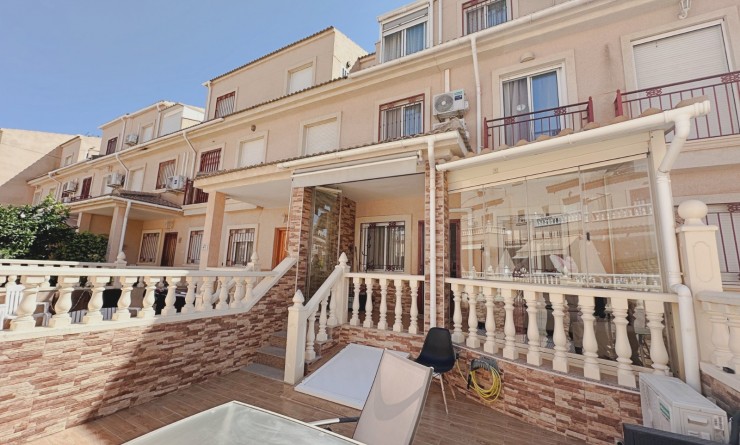 Wederverkoop - Terraced house / Townhouse - Orihuela Costa - La Zenia