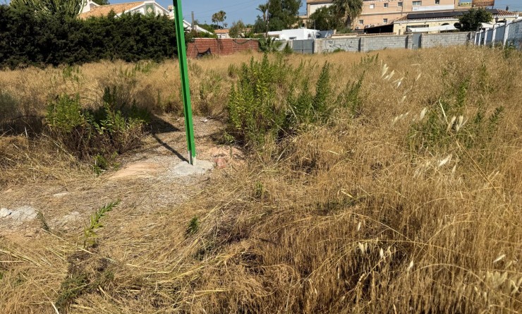 Wederverkoop - Plot - Orihuela Costa - La Regia