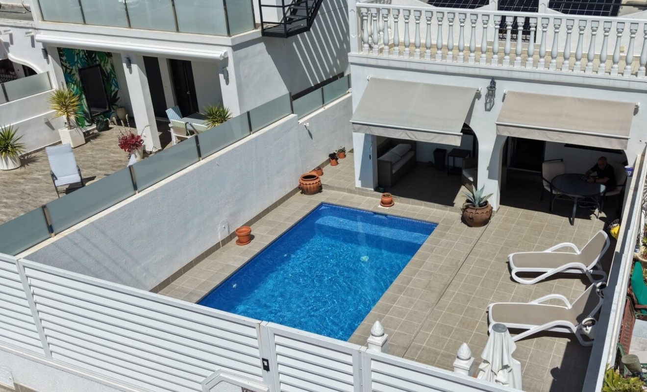 Wederverkoop - Semi Detached - Villamartín - Costa Blanca