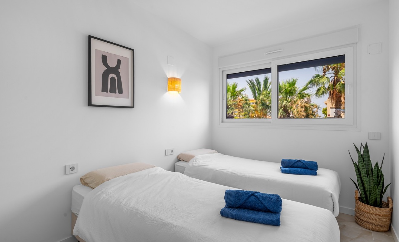 Wederverkoop - Apartments - Orihuela Costa - Punta Prima