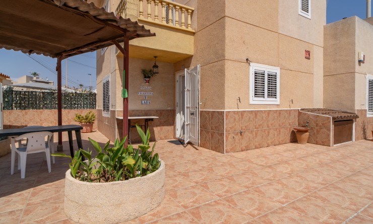 Wederverkoop - Herenhuis - Torrevieja - Los Frutales