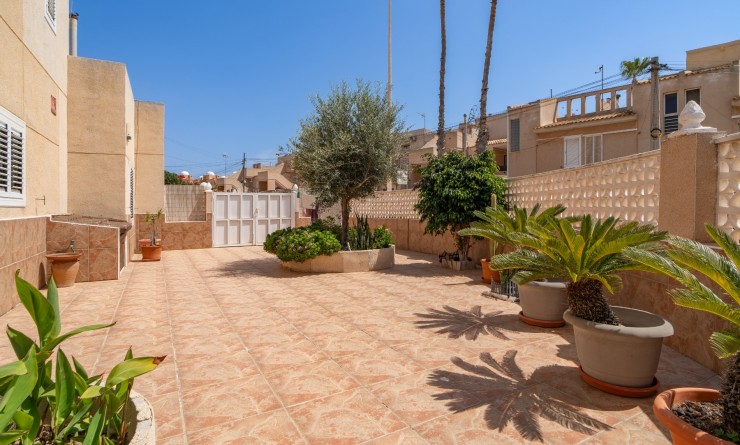Wederverkoop - Herenhuis - Torrevieja - Los Frutales
