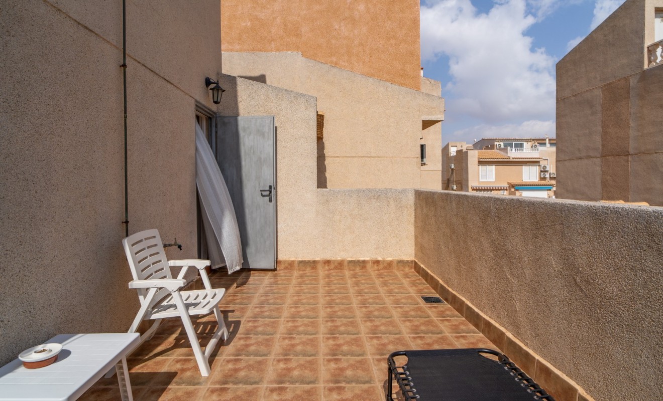 Wederverkoop - Herenhuis - Torrevieja - Los Frutales