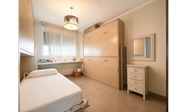 Wederverkoop - Apartment / flat - Denia - Les Marines - Las Marinas