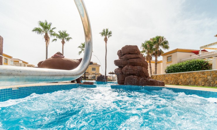 Wederverkoop - Bungalow - Orihuela Costa - Los Dolses