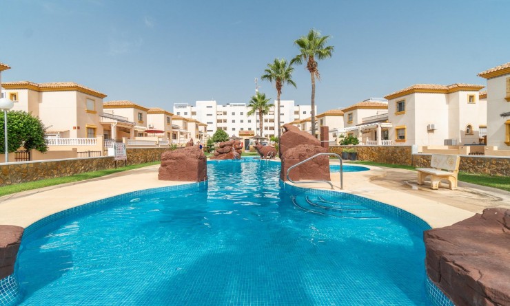 Wederverkoop - Bungalow - Orihuela Costa - Los Dolses