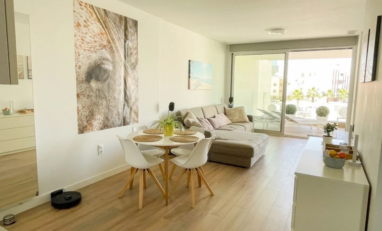 Sale - Apartment / flat - Orihuela Costa