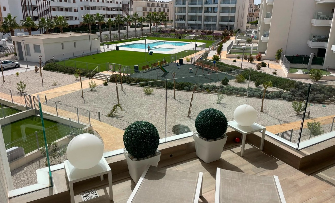 Sale - Apartment / flat - Orihuela Costa