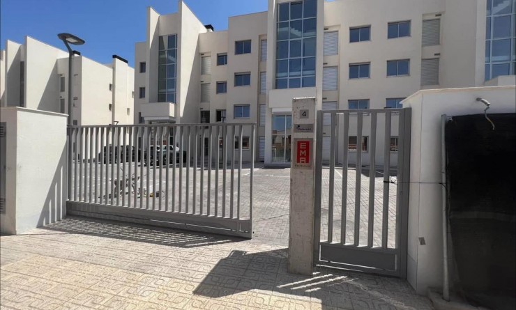Sale - Apartment / flat - Orihuela Costa
